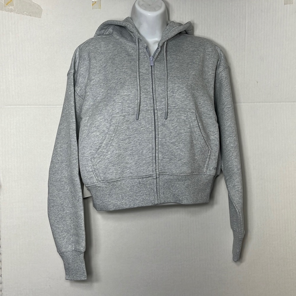 Aritzia color Heather Chrome Cozy Fleece Boyfriend Boxy Zip Hoodie